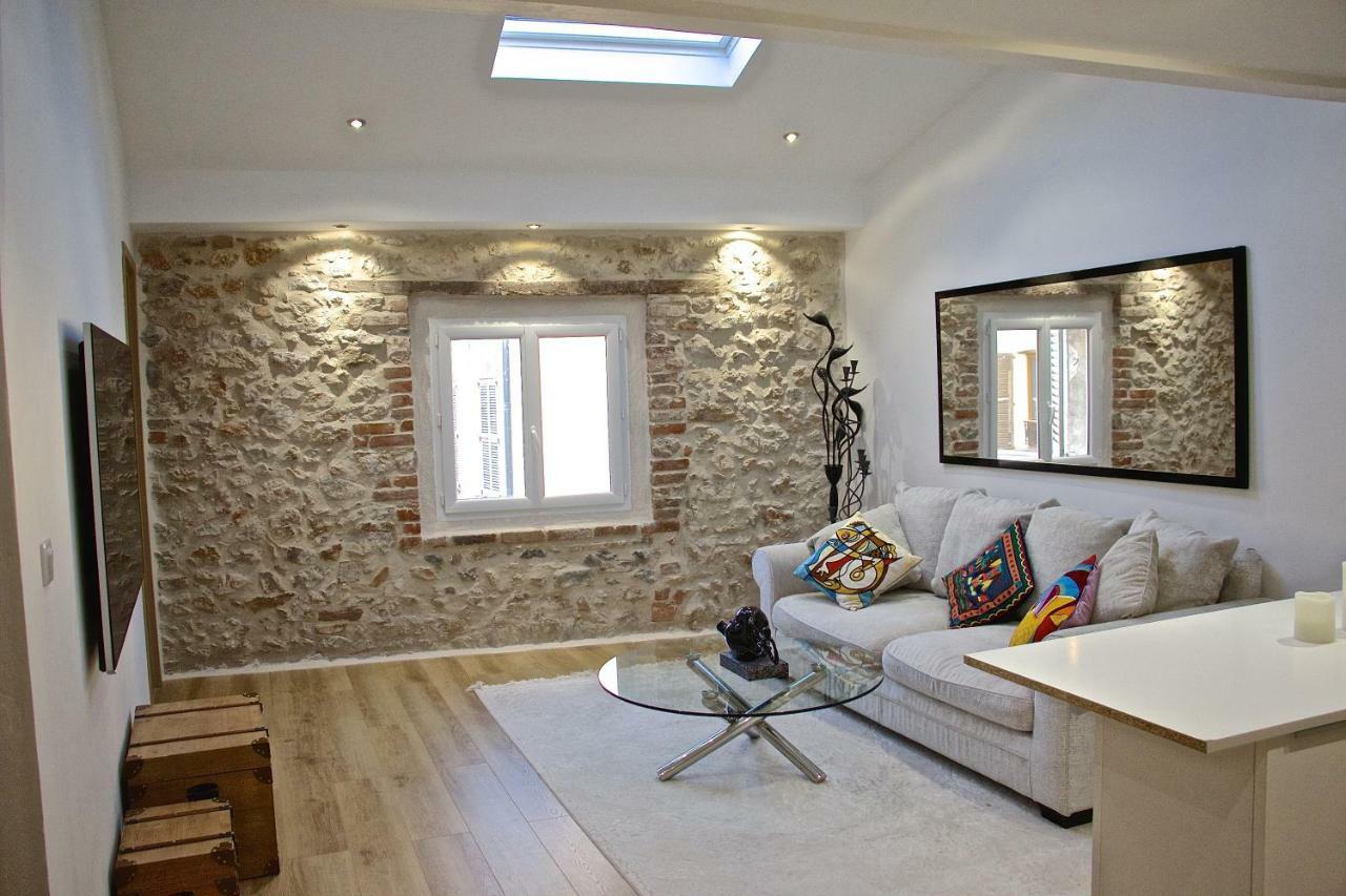 Appartamento Duplex Coeur Vieil Old Marché Provencal Antibes